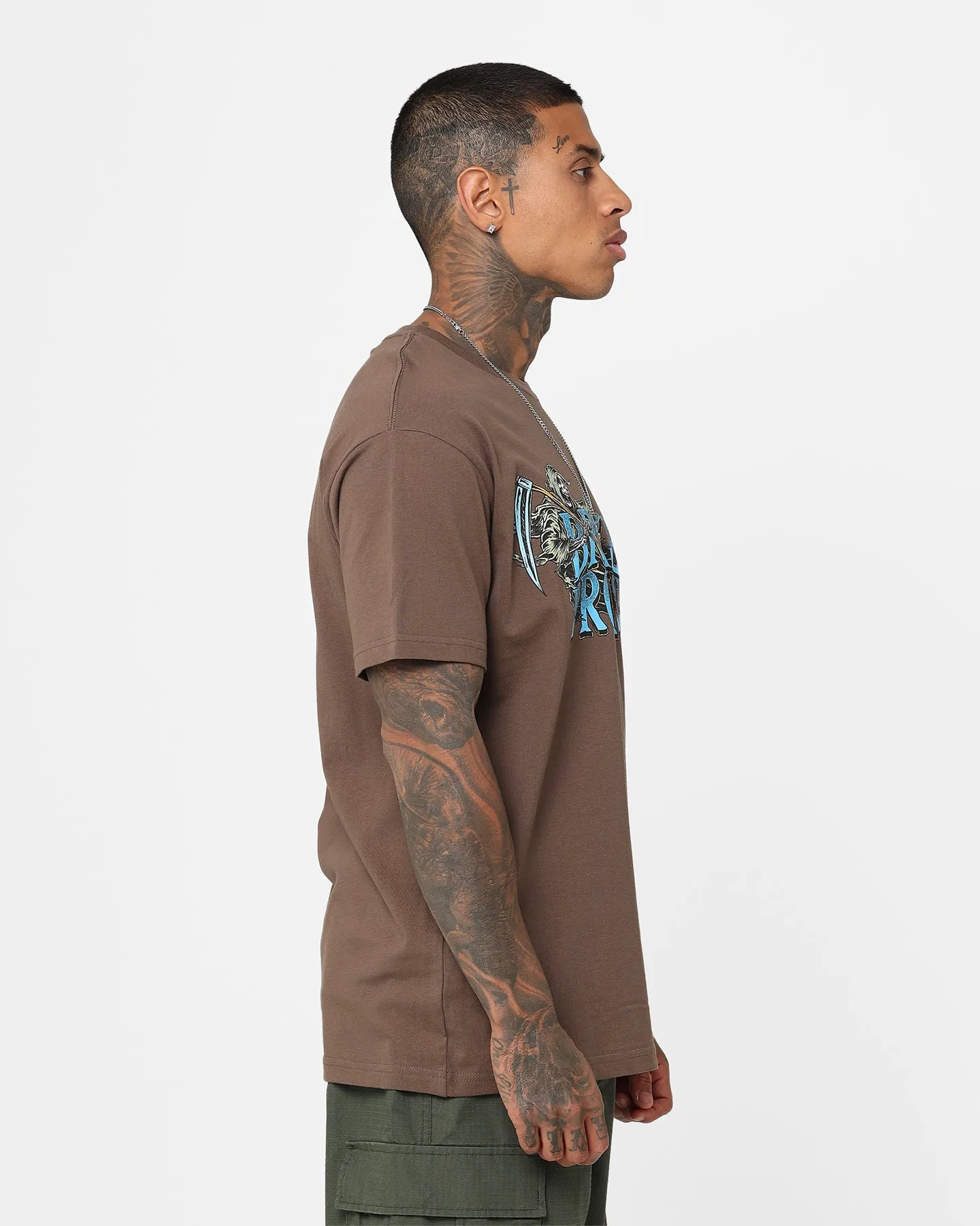 Broken Promises Timeless T-Shirt Brown