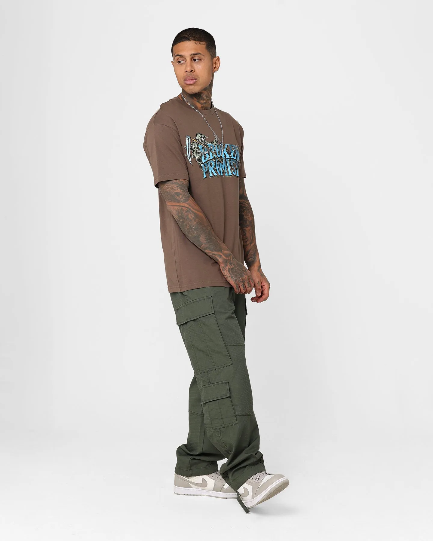 Broken Promises Timeless T-Shirt Brown