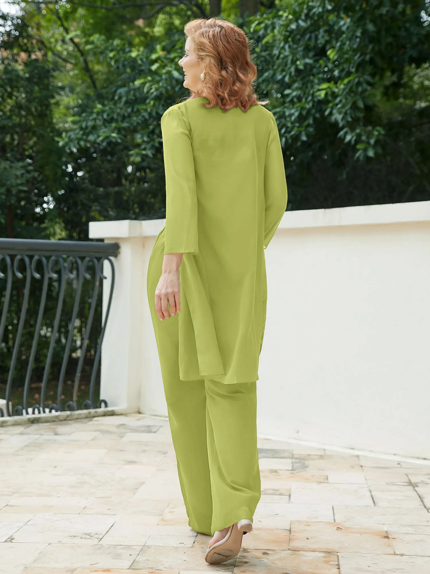 Chic Lace Top Pant Suit with Jacket Clover