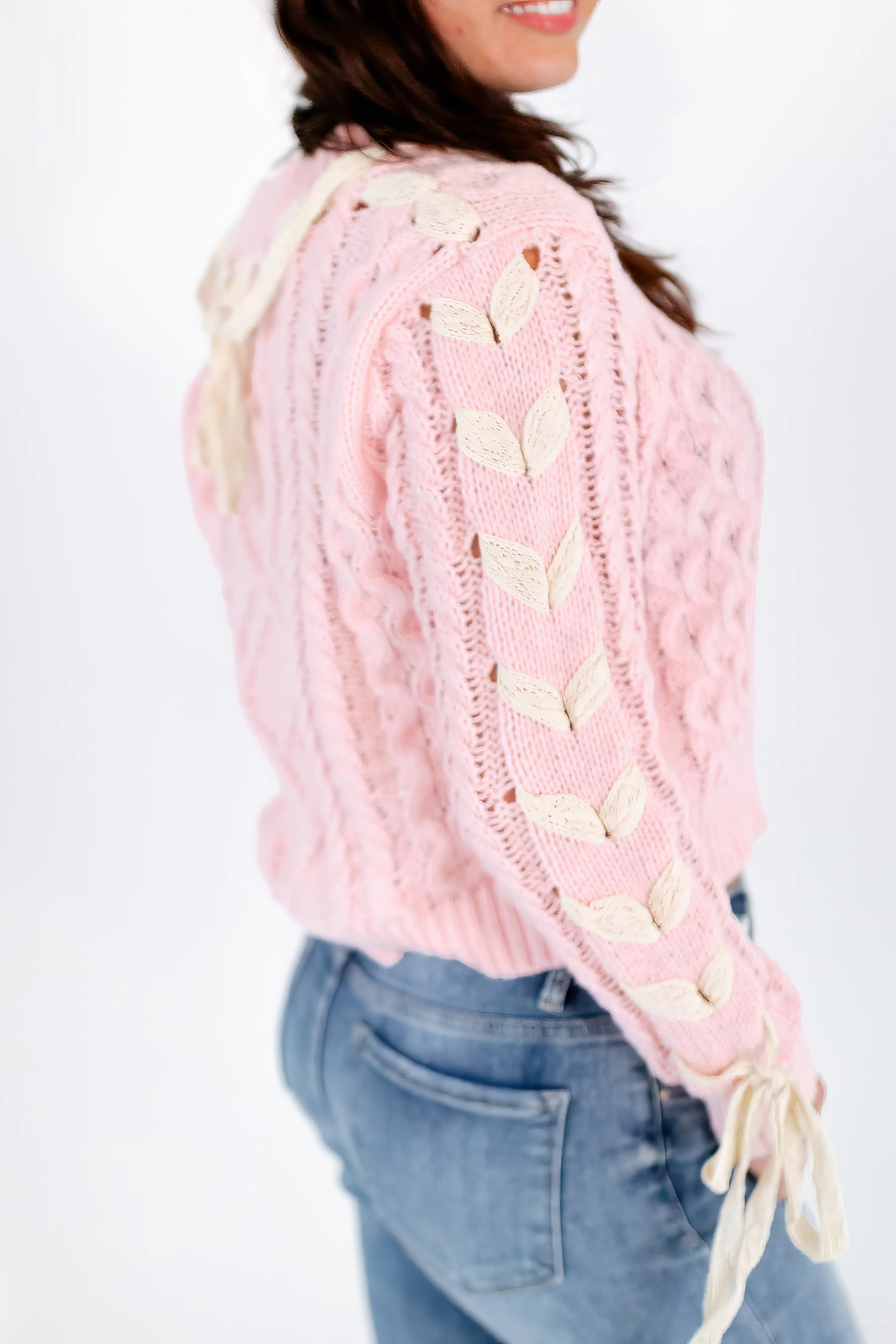 Loche Ribboned Sweater