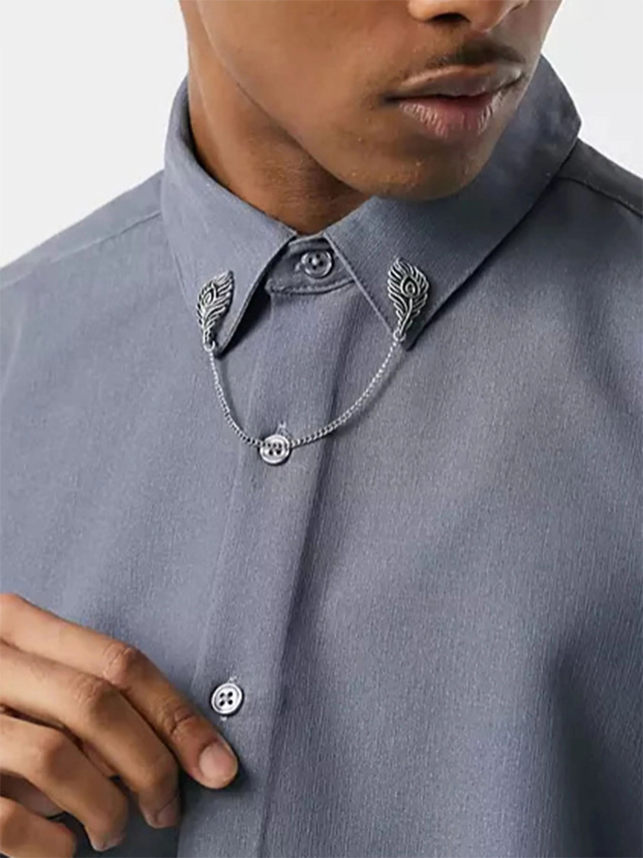 Peacock Feather Collar Tips In Silver Tone