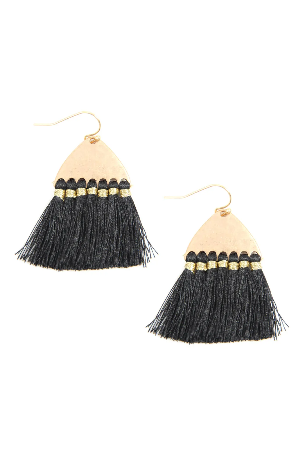 THREAD TASSEL HAMMERED METAL HOOK EARRINGS