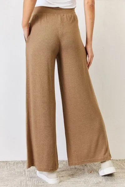 Ultra Soft Wide Leg Pants in Mocha